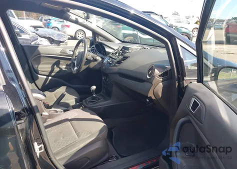 2019 Ford Fiesta St z USA, uszkodzony, nr VIN 3FADP4GX2KM152911